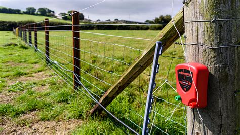 what is an electric fence